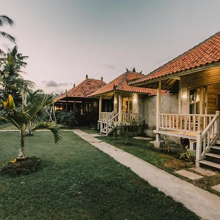 The Bridge Huts Hotel